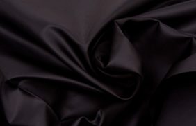 ткань подкладочная ветрозащитная 290t 100%pe s580 (325) цв черный 150см (рул 100м)/dsr купить в Ульяновске.